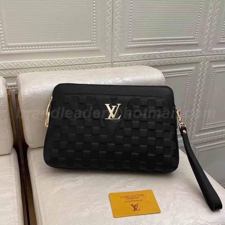 LV Wallets 54